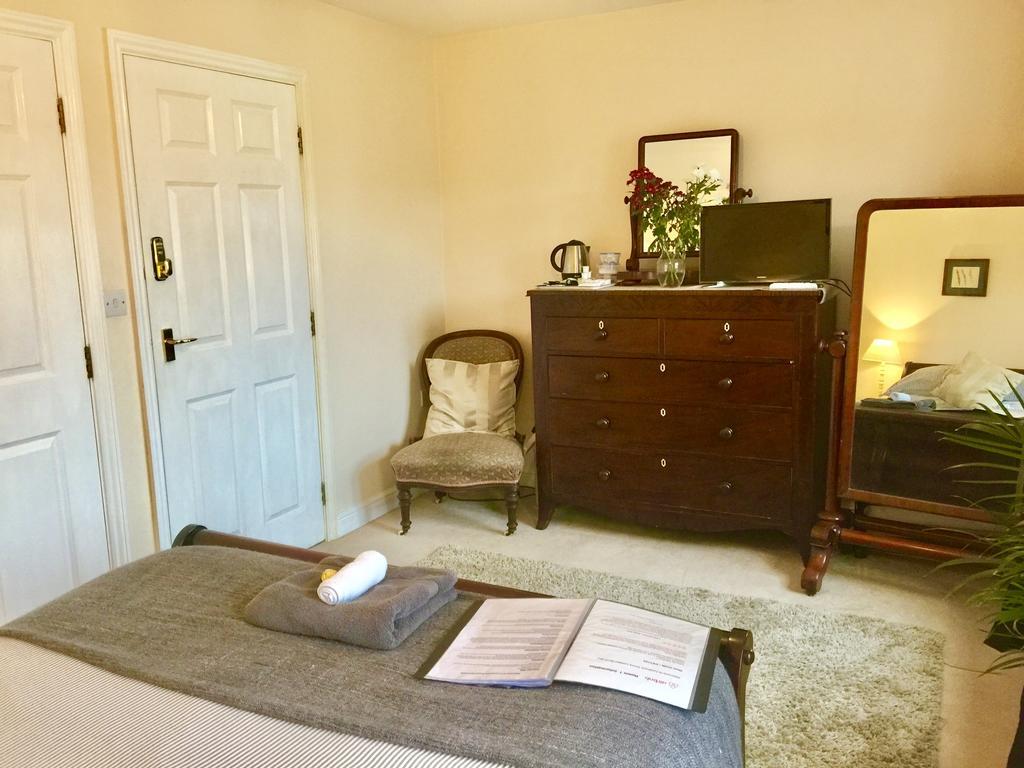 Lynbrook Grove Guesthouse London Ngoại thất bức ảnh